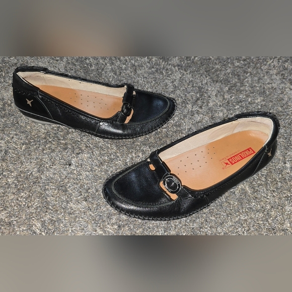 The Pikolinos Prygos Leather Laceless Oxford Comfort Shoes in women's size 6 - Picture 1 of 8